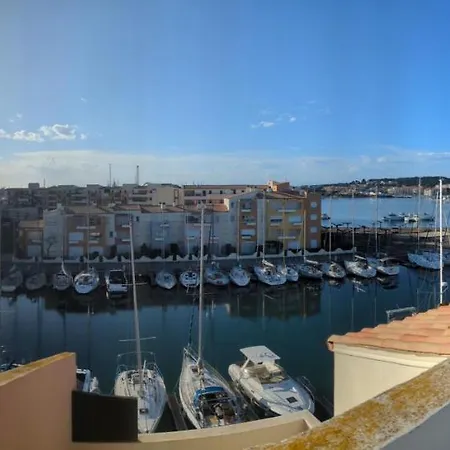 Apt 4 Pers-marina-piscine-parking-roof Top-internet Fibre * Агд